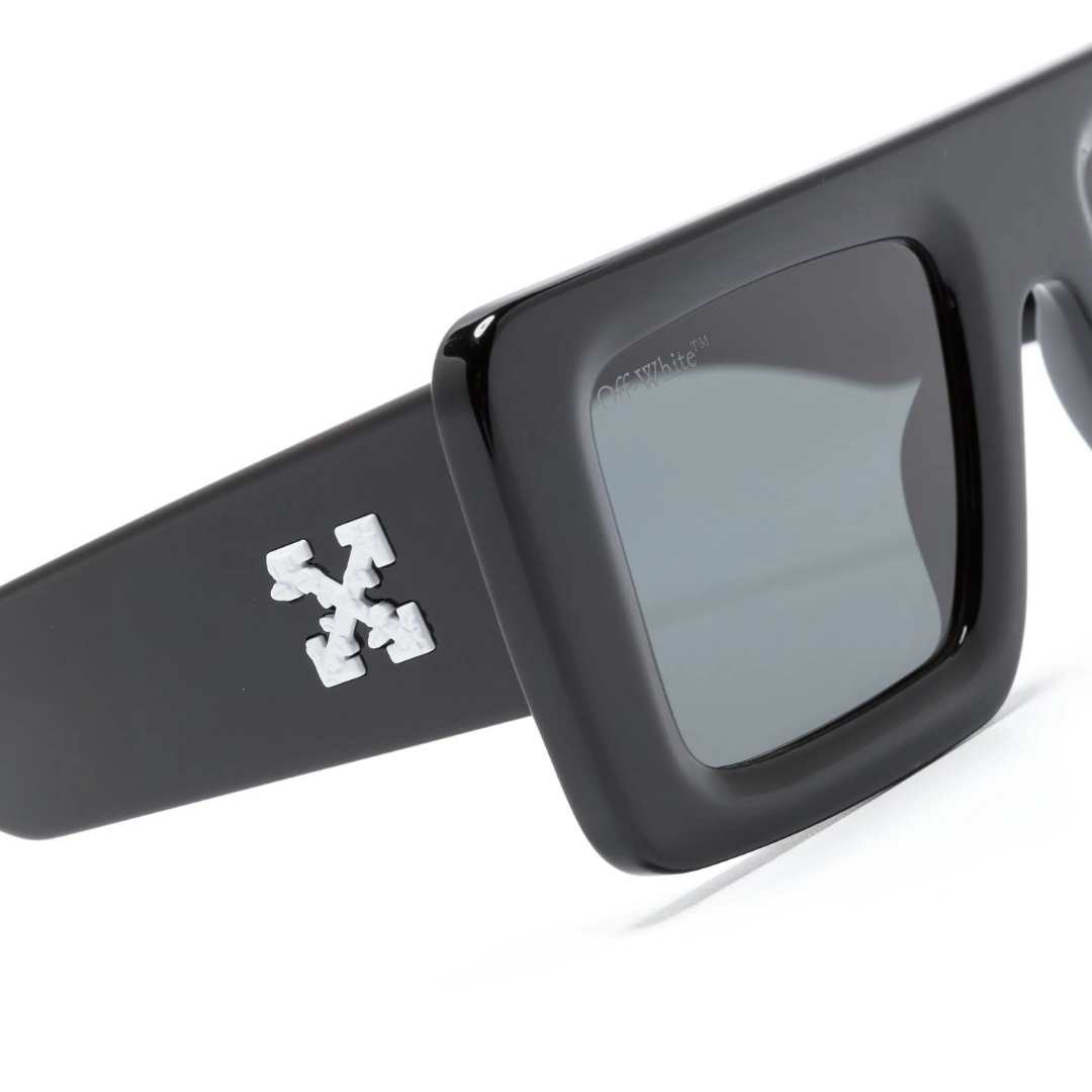 Classic Luxury Sunglasses Design